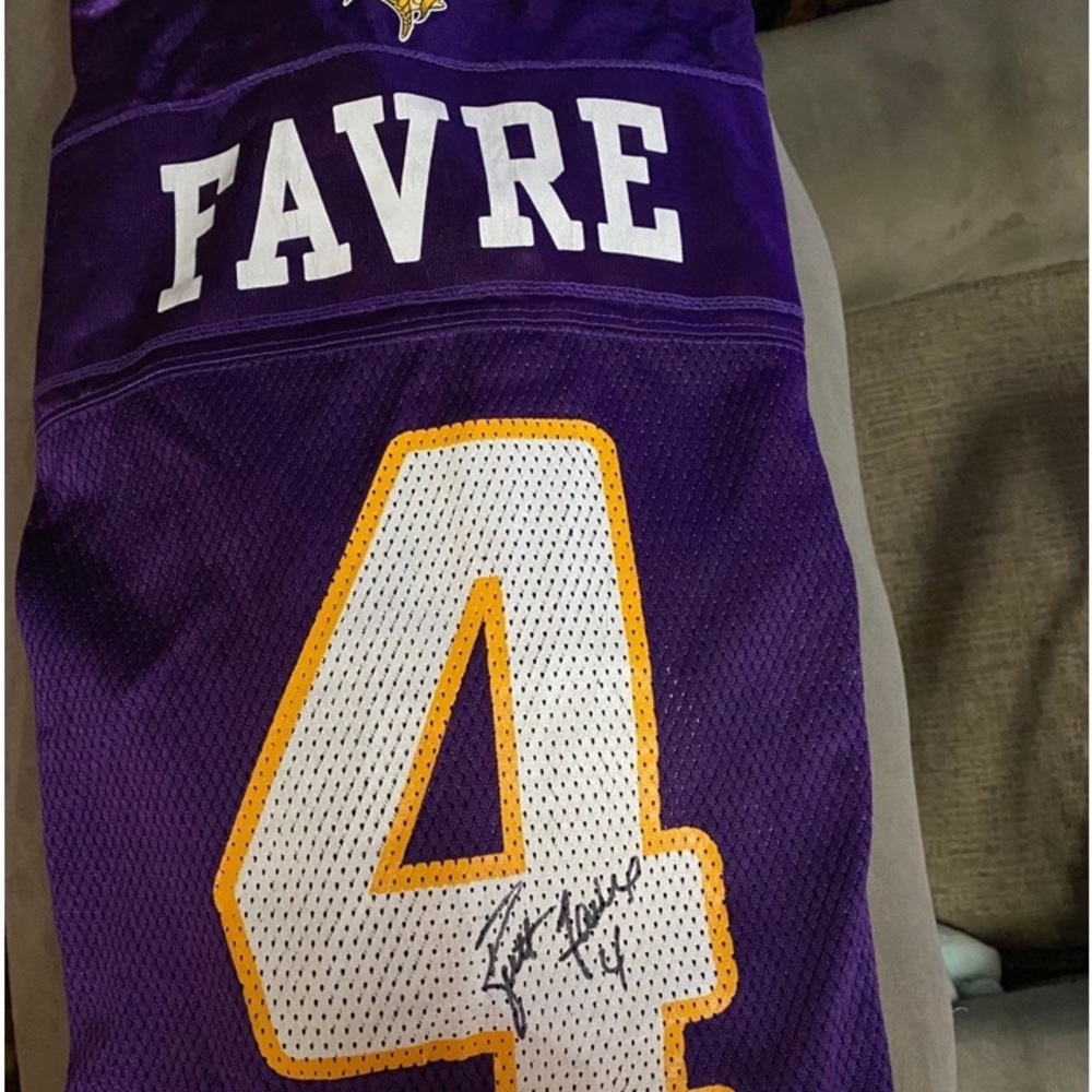 Signed Brett Favre jersey